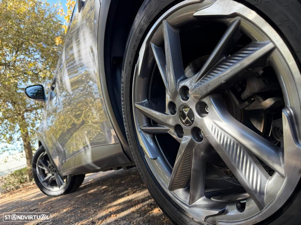 DS DS7 Crossback E-Tense Performance Line EAT8 - 7