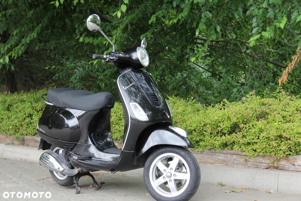 Piaggio Vespa - 15
