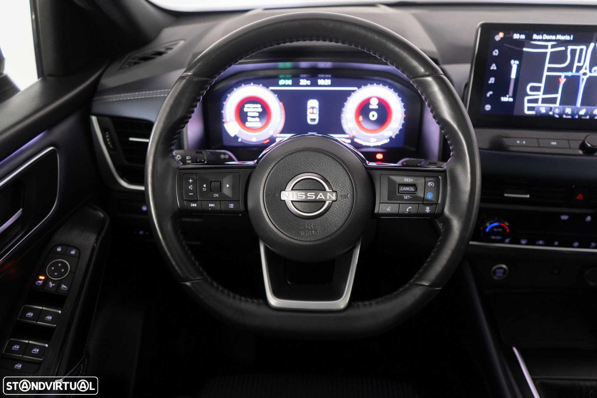 Nissan Qashqai 1.3 DIG-T N-Connecta LED+TT+SKY - 29