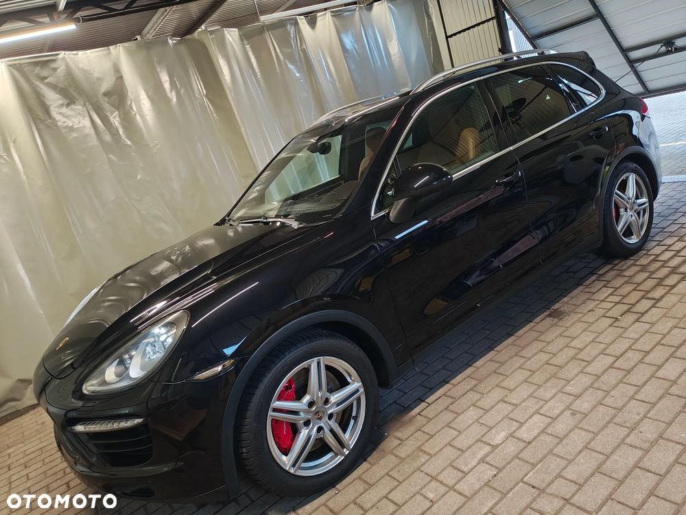 Porsche Cayenne - 12