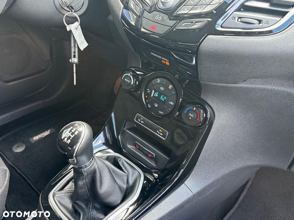 Ford Fiesta 1.0 EcoBoost Titanium X - 6