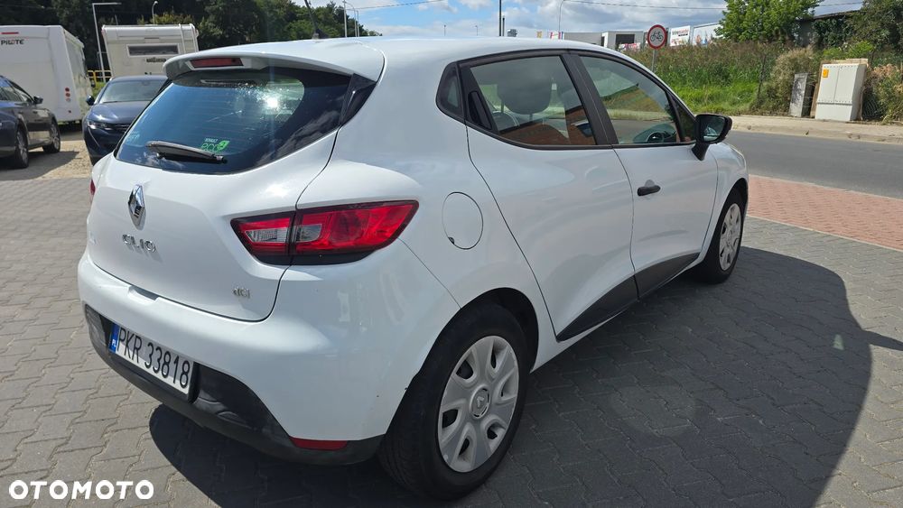 Renault Clio 1.5 dCi Alize - 11