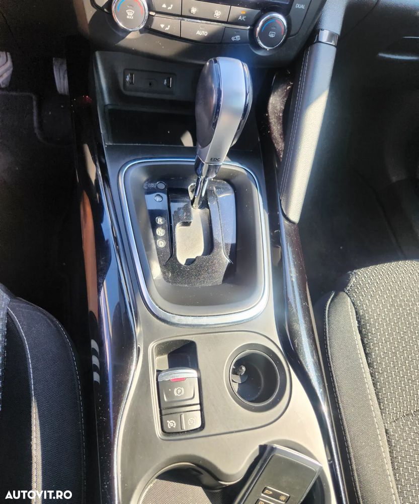 Peugeot 3008 1.2 PureTech 130 EAT8 Active Pack - 37