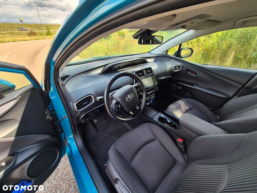 Toyota Prius Hybrid Comfort - 27