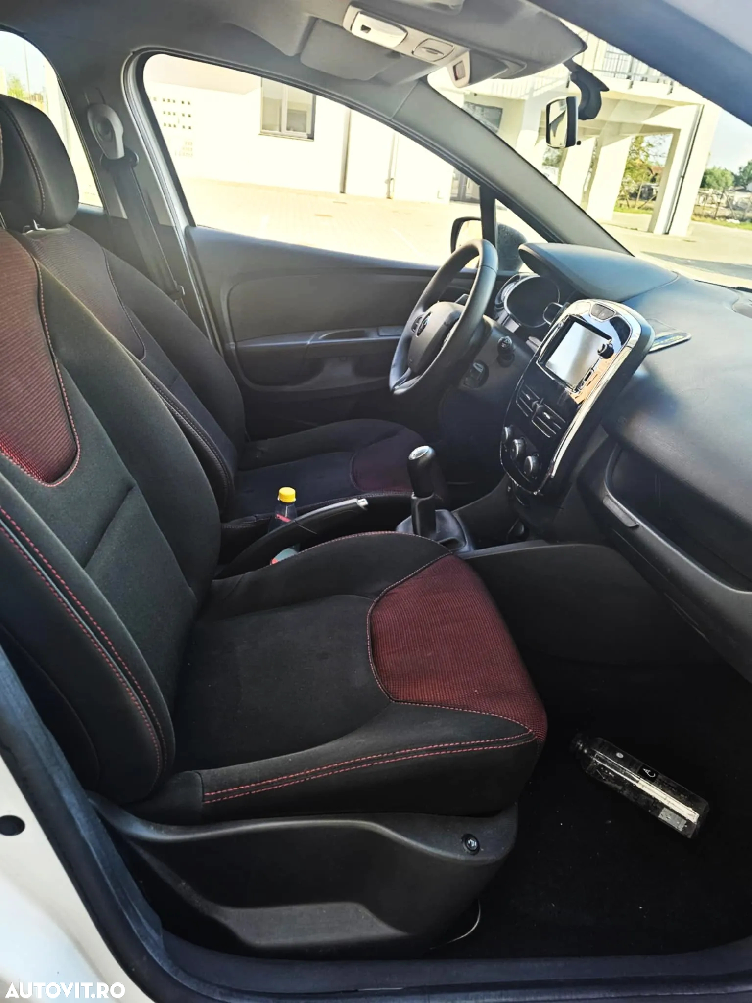 Renault Clio (Energy) dCi 90 Start & Stop LIMITED - 6