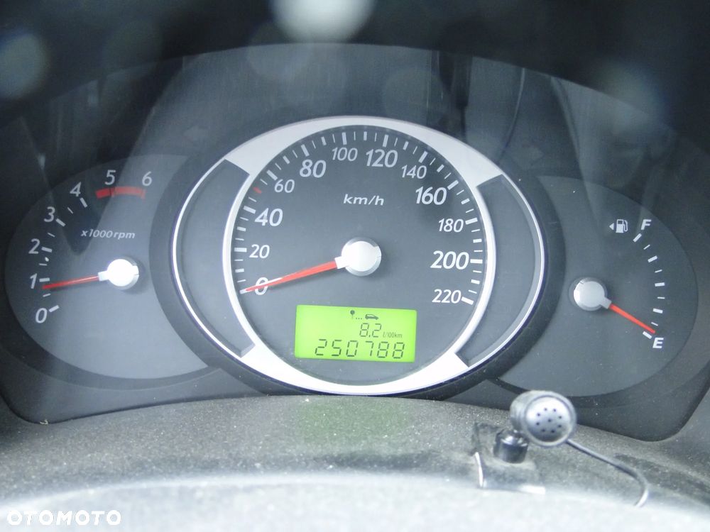 Hyundai Tucson 2.0 CRDi 2WD GLS - 20