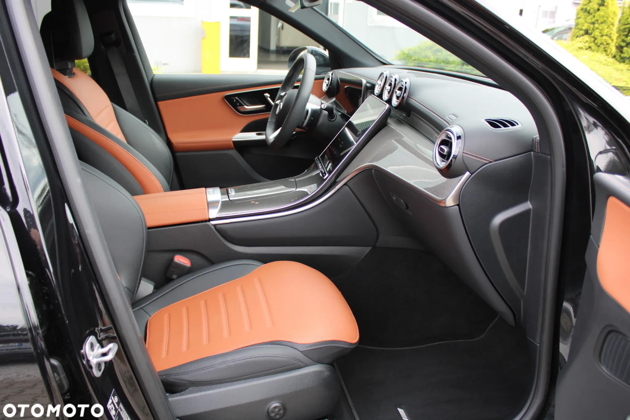 Mercedes-Benz GLC 300 de 4-Matic AMG Line - 18
