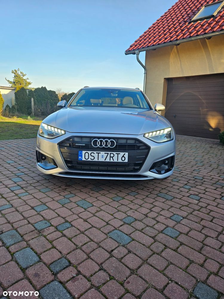 Audi A4 Avant 40 TFSI quattro S tronic - 2