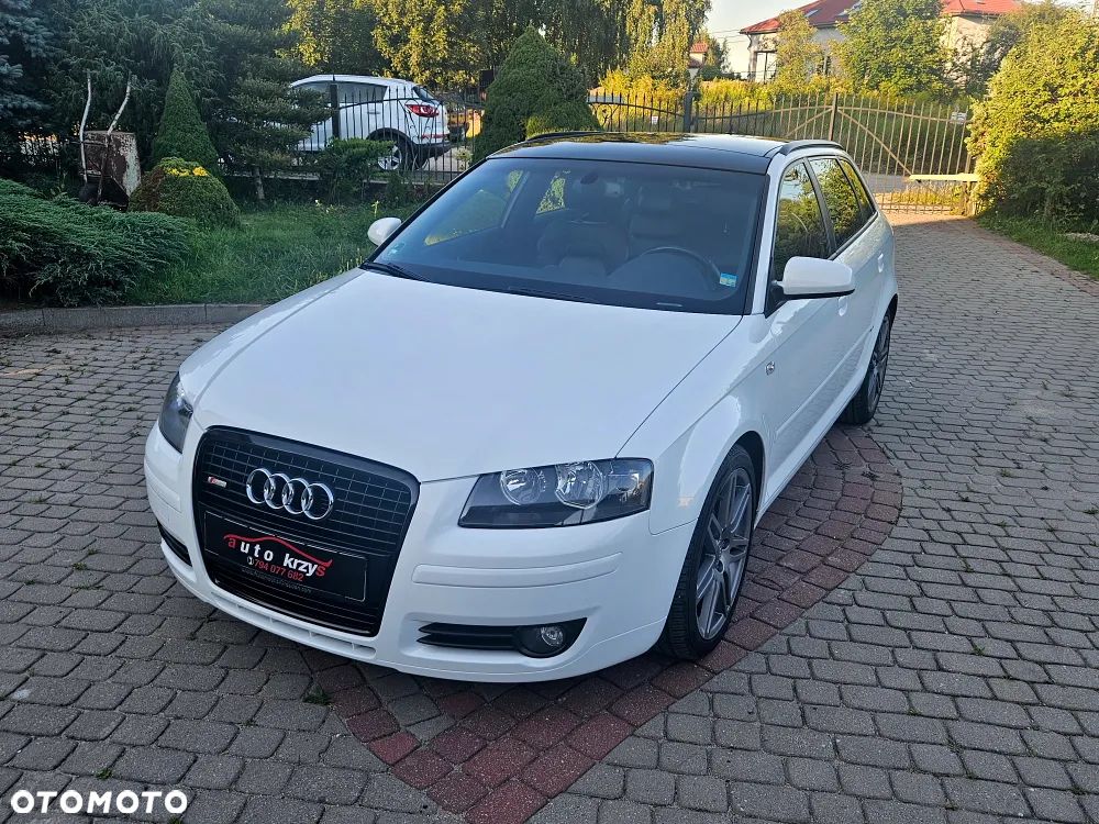 Audi A3 Sportback - 1