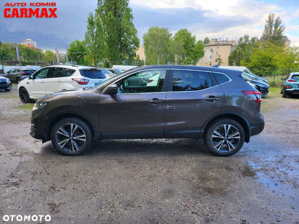 Nissan Qashqai - 4