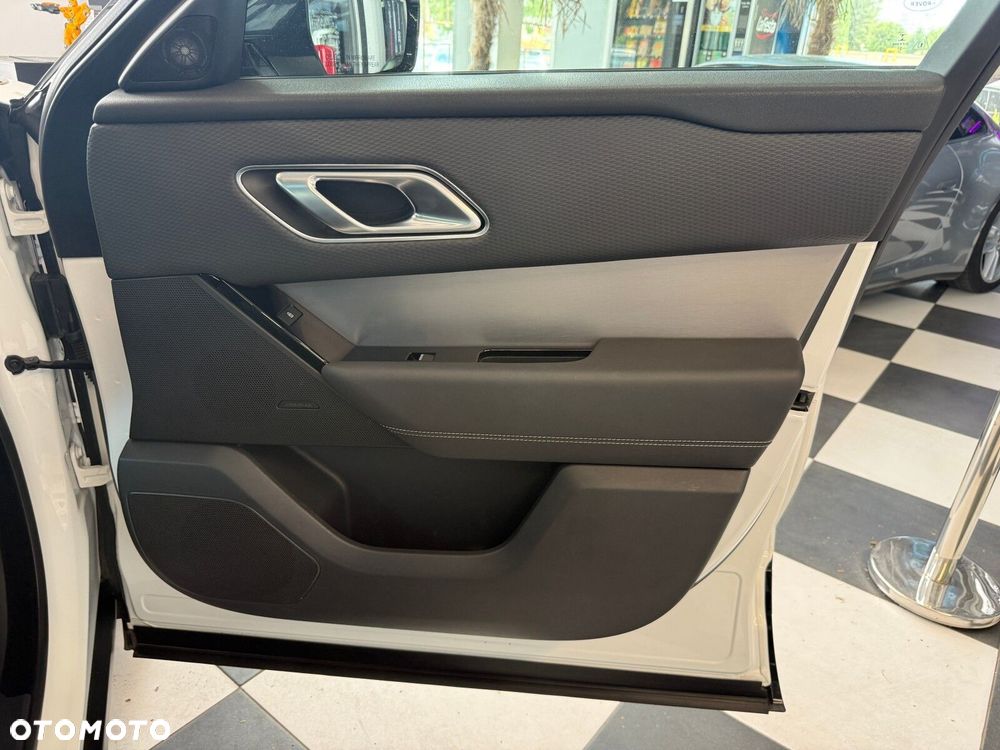 Land Rover Range Rover Velar - 17