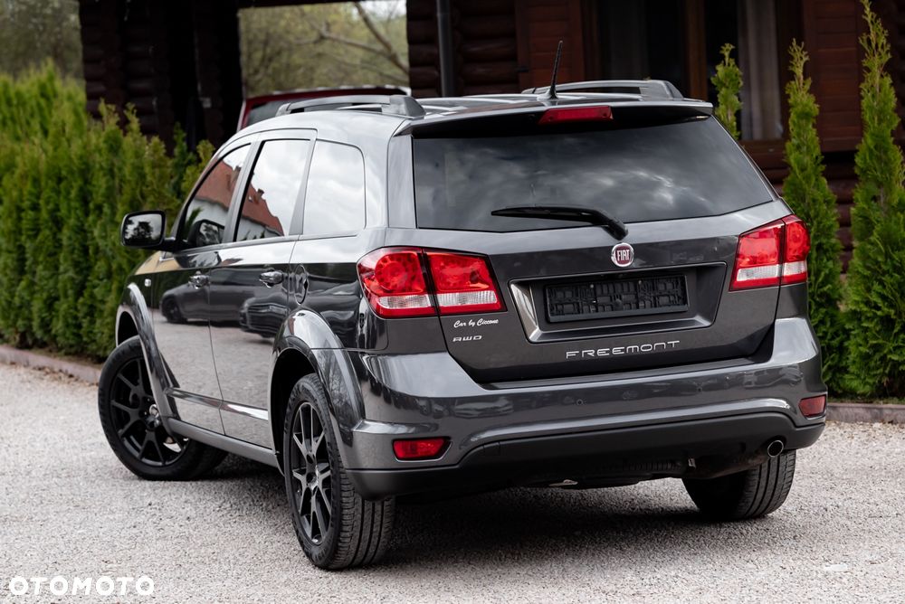 Fiat Freemont 2.0 Multijet 16V DPF Automatik Allrad Black Code - 9