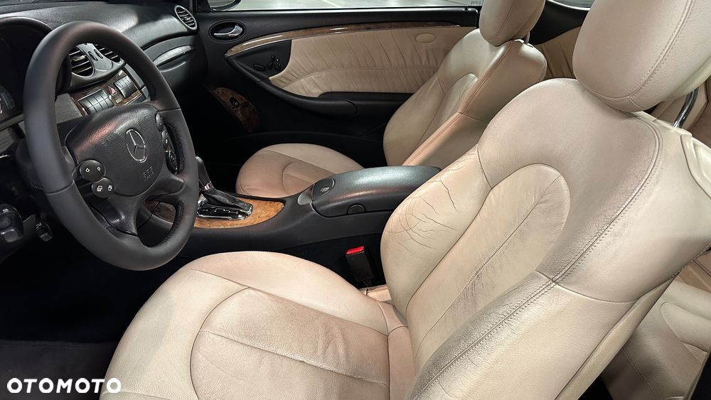Mercedes-Benz CLK 350 Avantgarde - 30