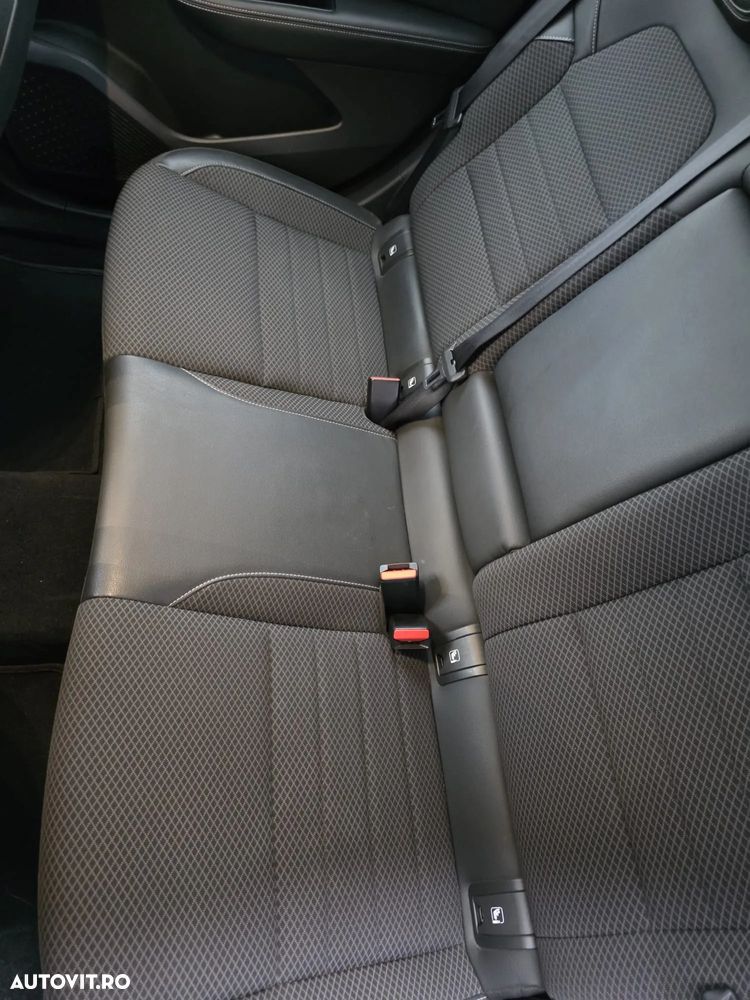 Renault Arkana E-TECH Hybrid 145 E-Tech Engineered - 9