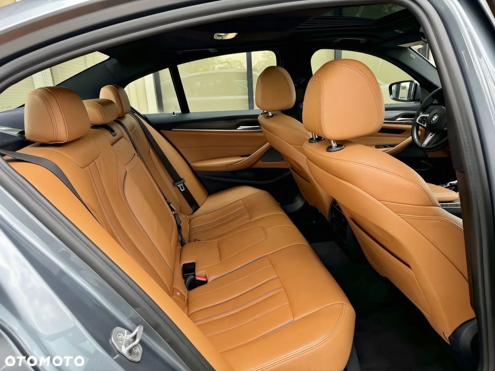 BMW Seria 5 540i xDrive M Sport sport - 16