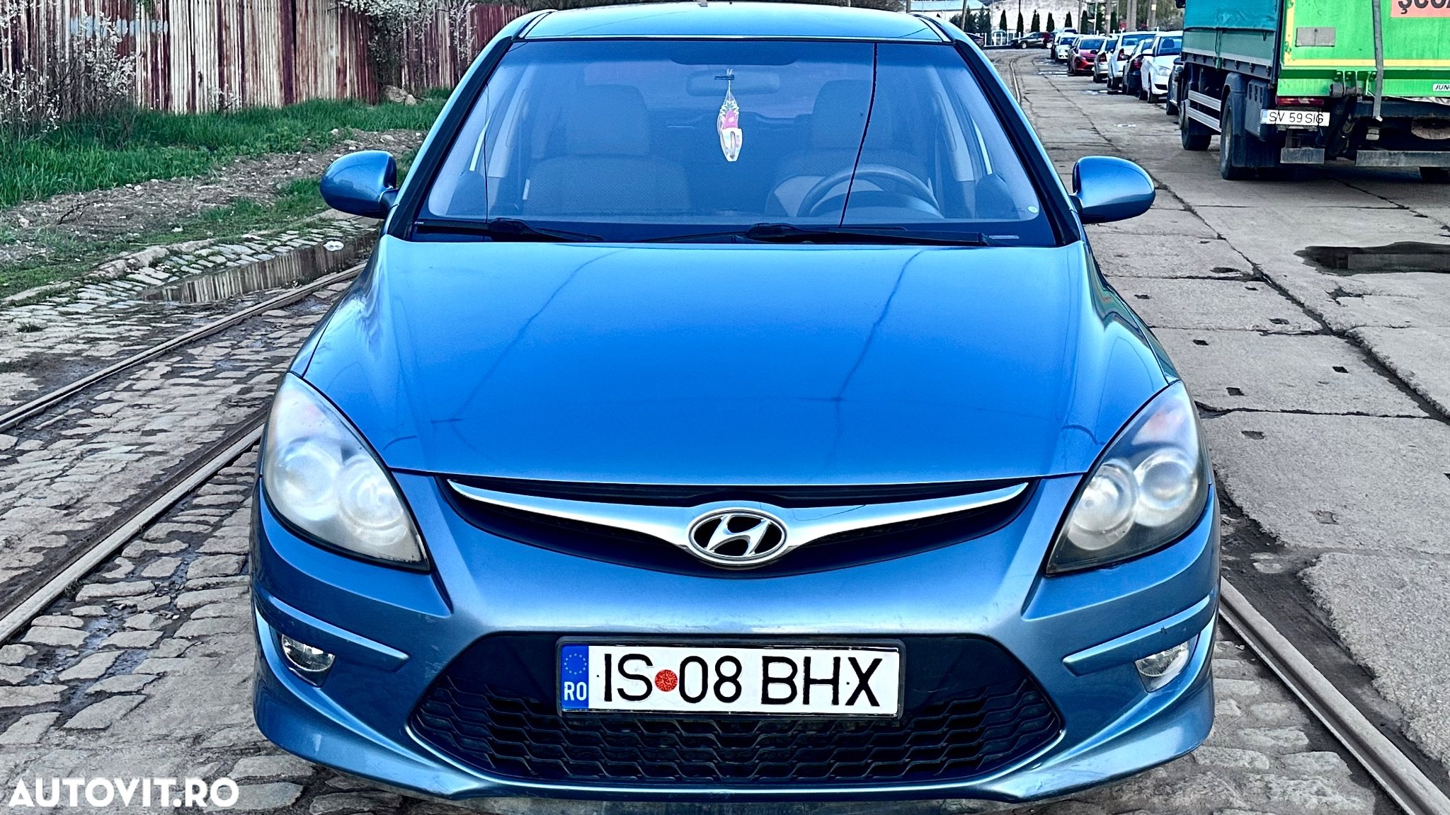 Hyundai i30 1.6 CRDI GL Comfort - 3