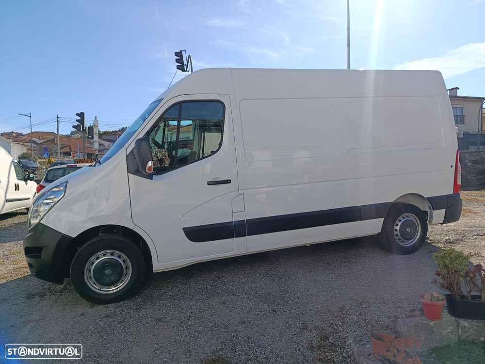 Renault Master 2.3 DCI L2H2 c/AC - 3