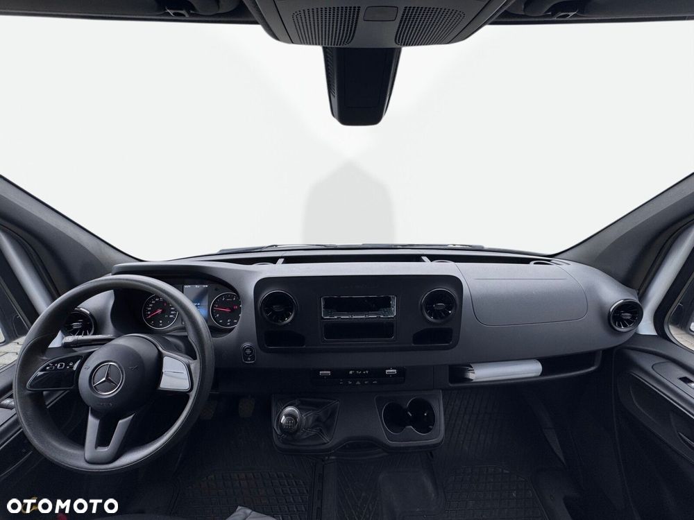 Mercedes-Benz Sprinter Sprinter - 12