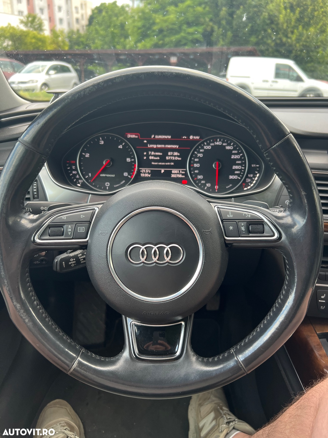 Audi A6 Allroad - 19