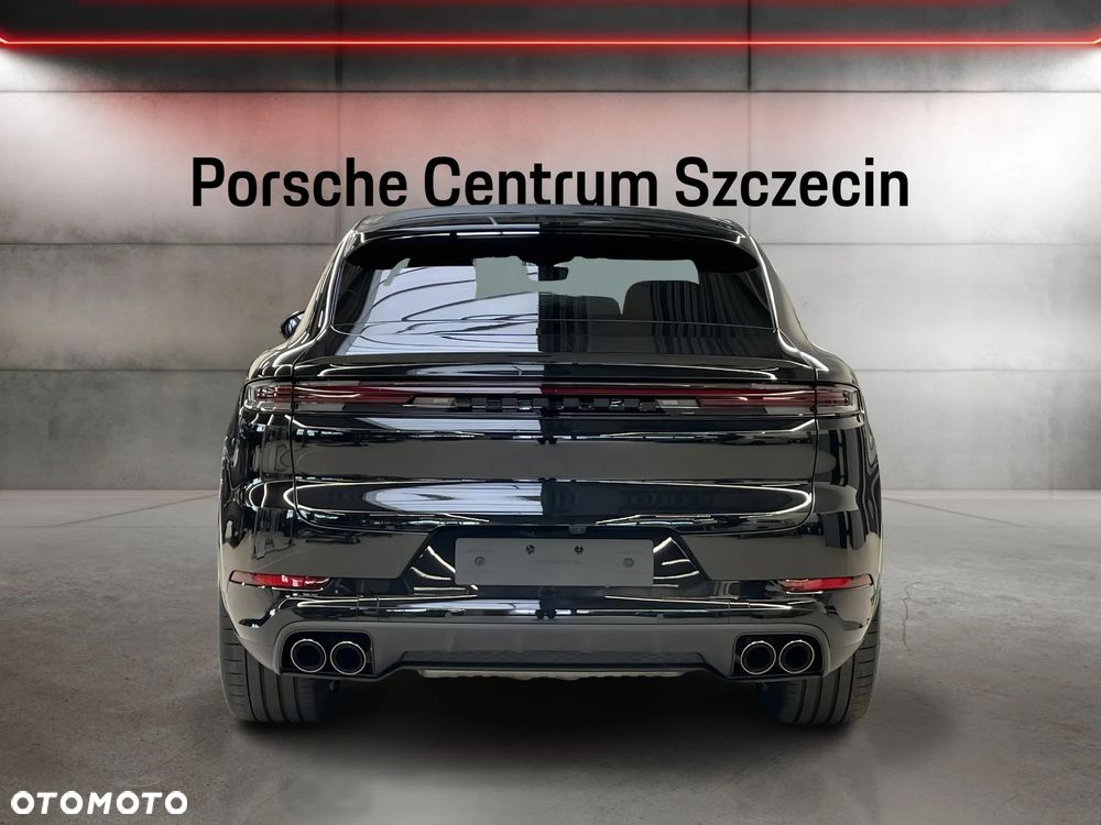 Porsche Cayenne E-Hybrid PHEV Black Edition - 4