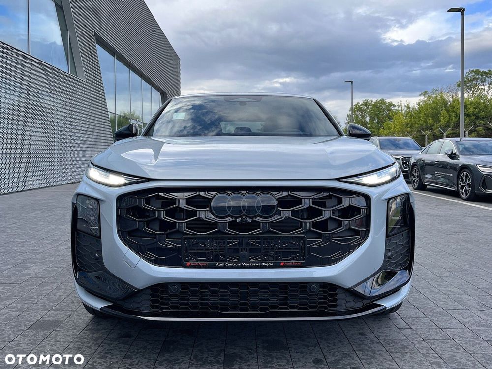 Audi Q3 Sportback - 16