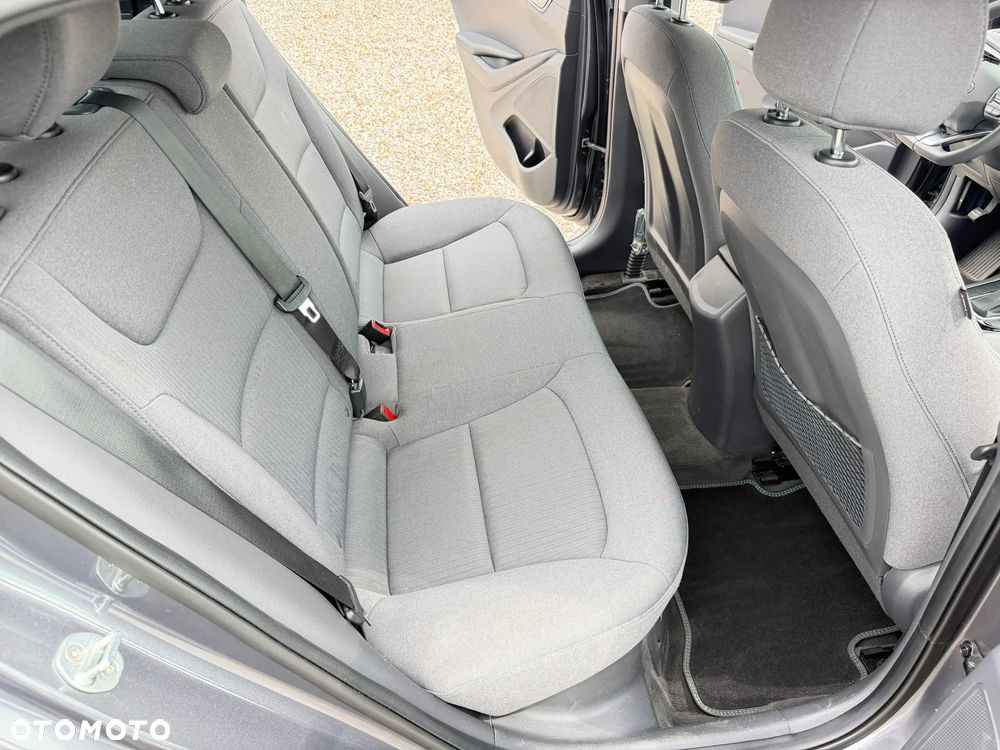 Hyundai IONIQ 1.6 GDI Style - 8