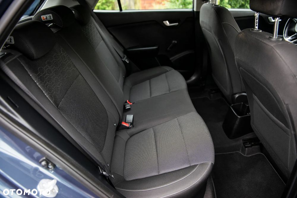 Kia Rio 1.2 Edition 7 - 36