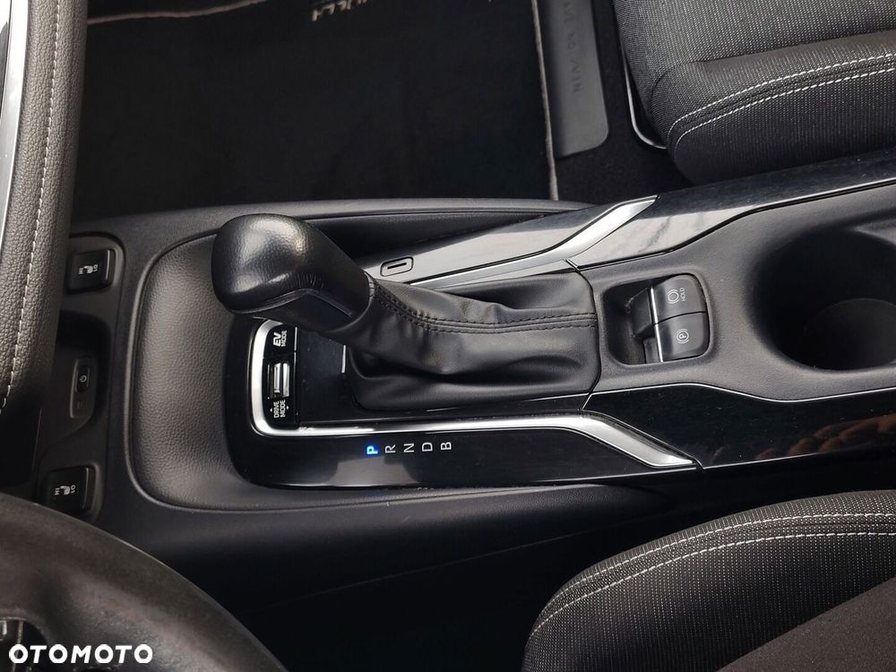 Toyota Corolla 1.8 Hybrid Comfort - 20