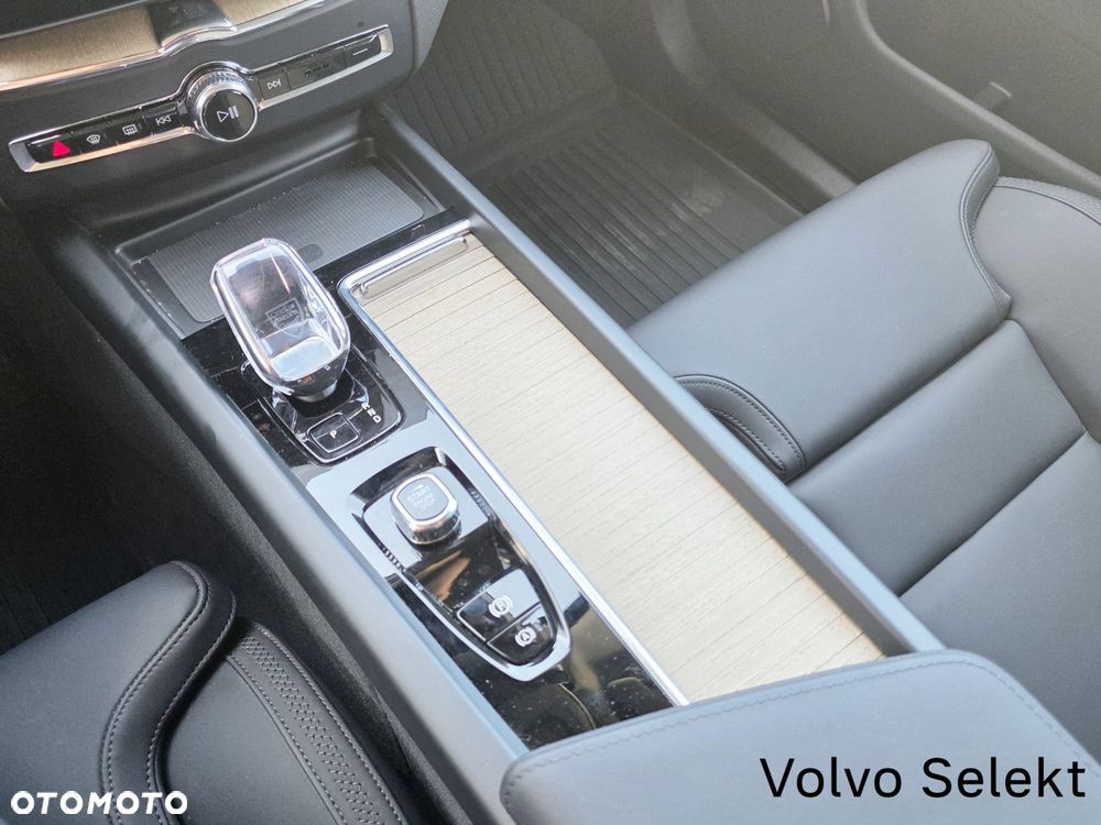 Volvo XC 60 - 31