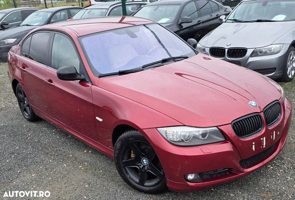 BMW Seria 3 320d EfficientDynamics Edition - 16