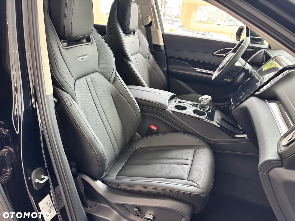 Hongqi HS3 1.5T FWD - 21