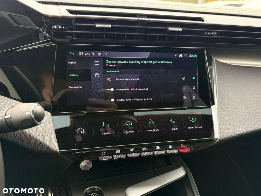 Peugeot 408 - 17