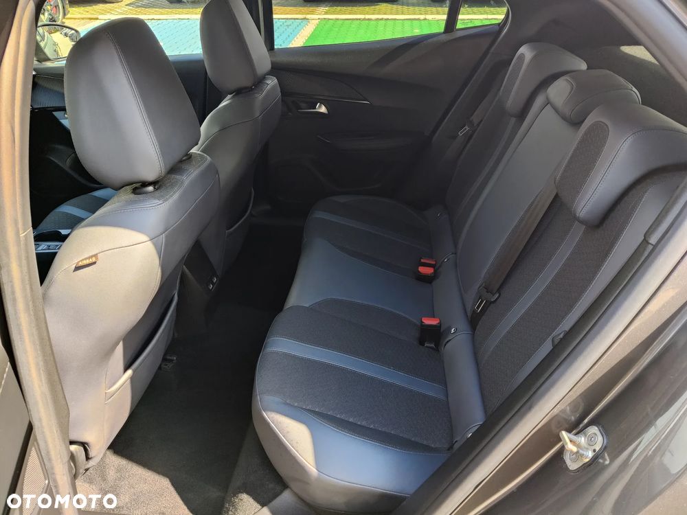 Peugeot 2008 PureTech 100 Business - 15