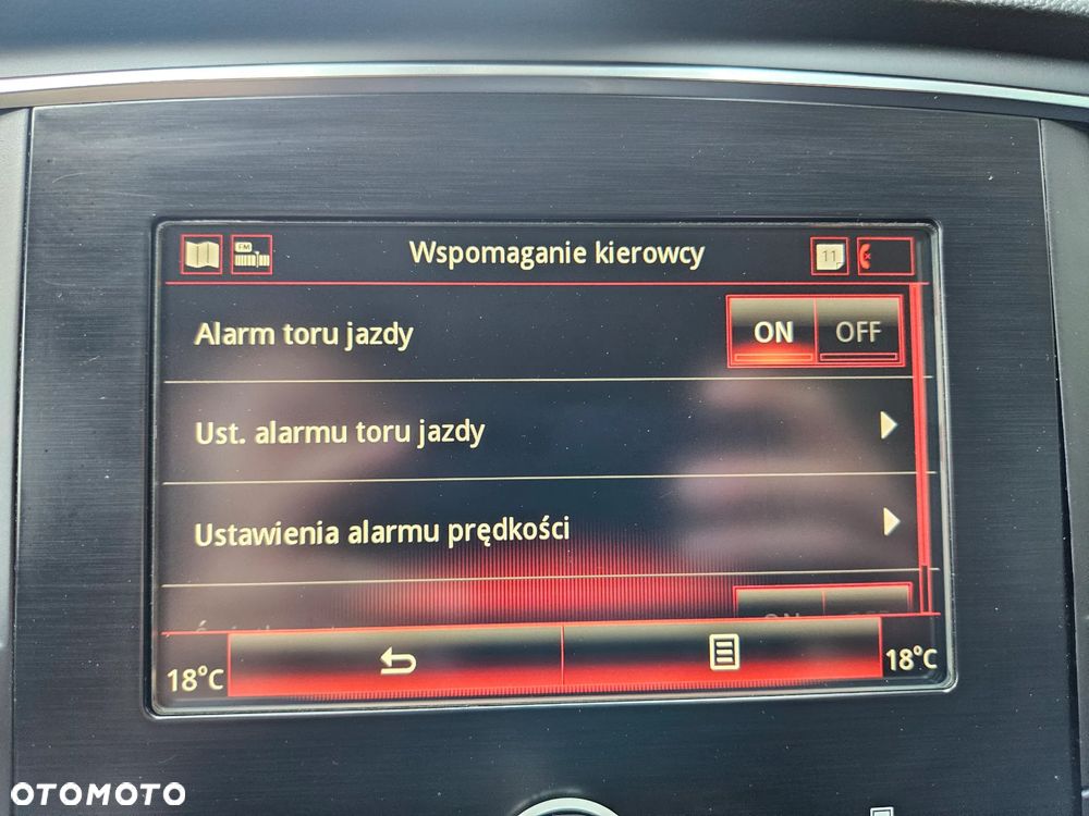 Renault Megane TCe 140 GPF LIMITED - 26