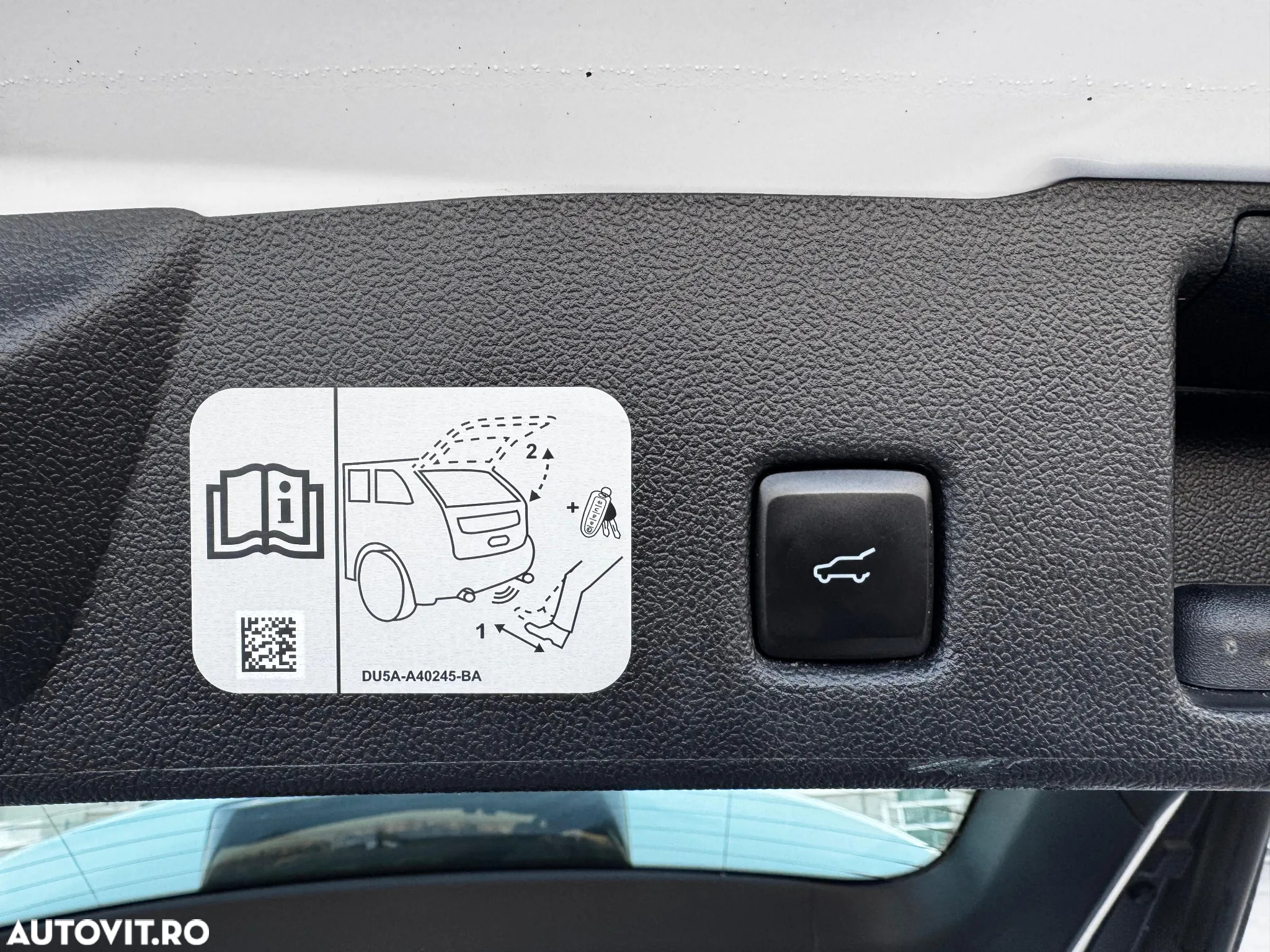 Ford Kuga 1.5 EcoBlue A8 FWD Titanium - 24