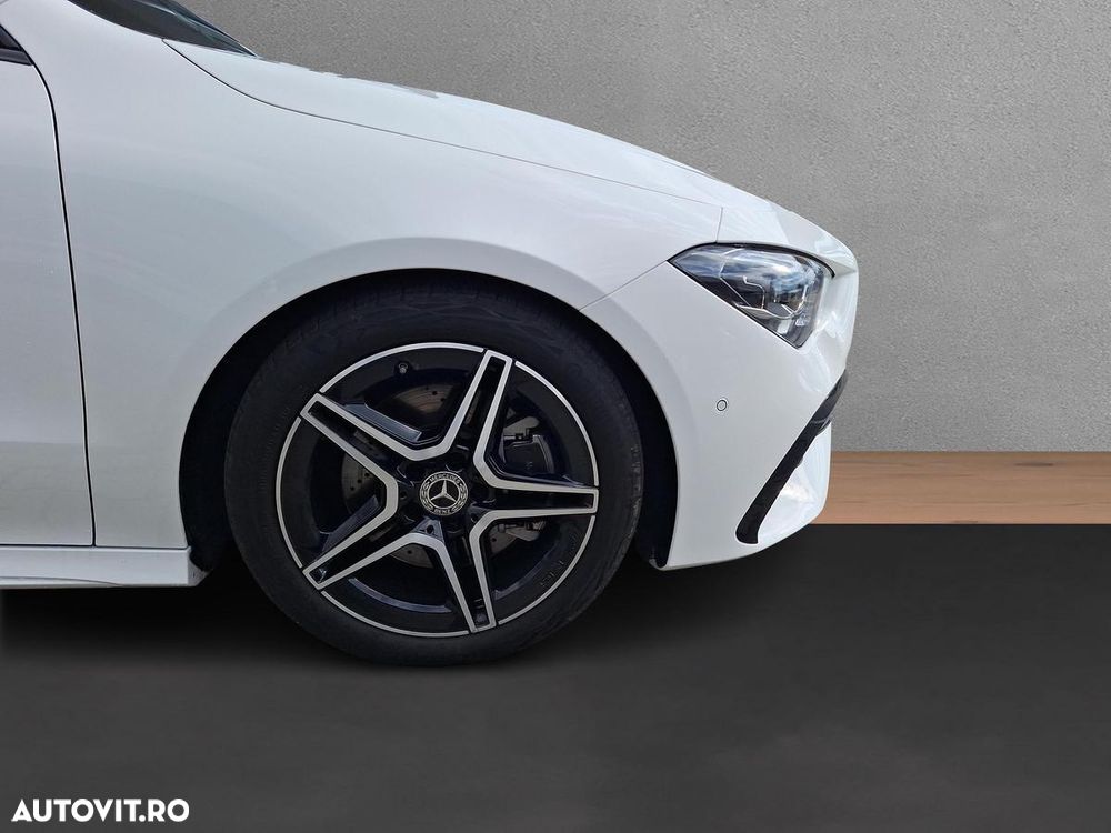 Mercedes-Benz CLA 200 MHEV Coupe - 16