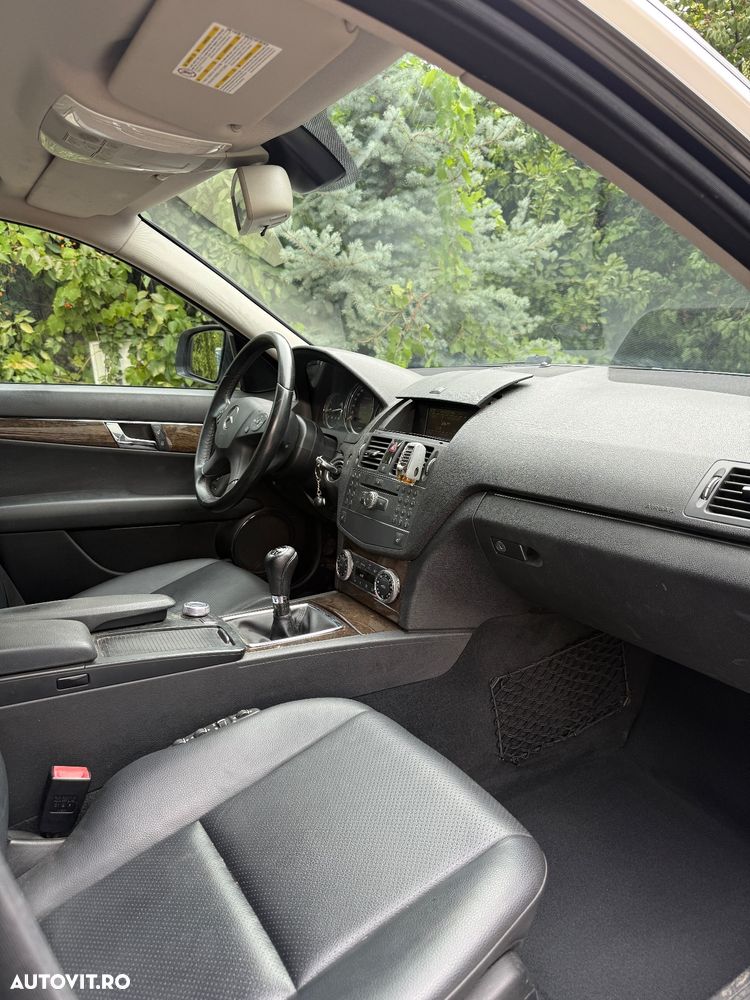 Mercedes-Benz C 200 T CDI DPF BlueEFFICIENCY Elegance - 7