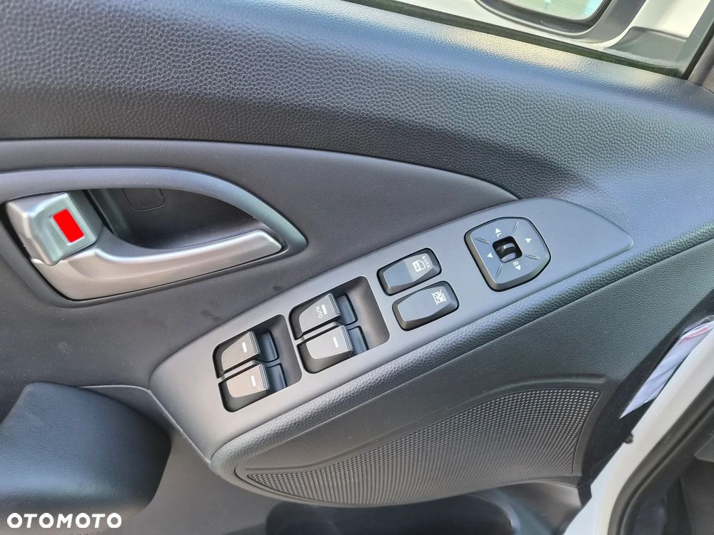 Hyundai ix35 1.6 GDI Premium 2WD - 25