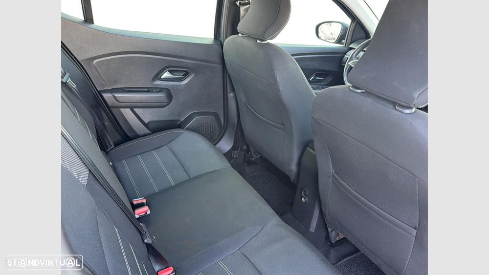 Dacia Sandero 1.0 TCe Essential - 16