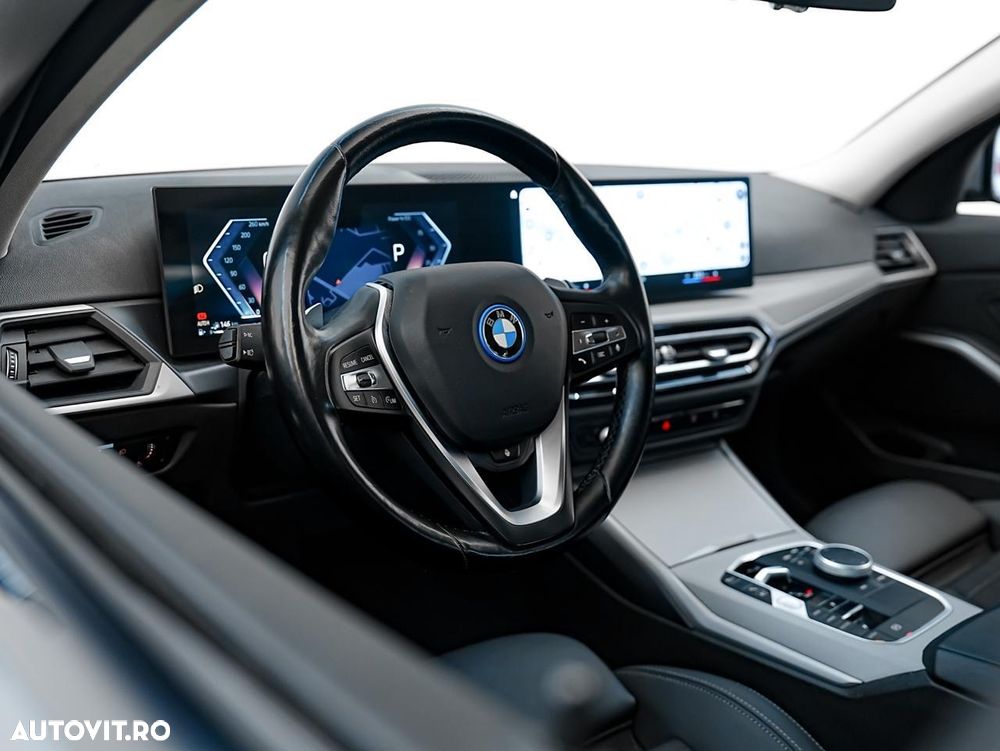 BMW Seria 3 330e xDrive AT PHEV - 27