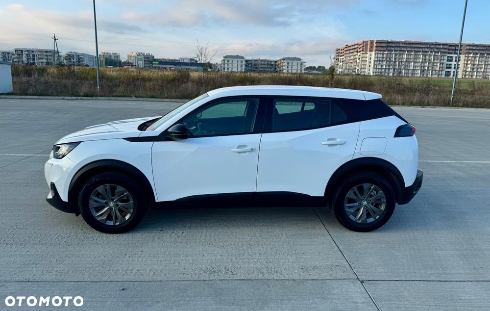 Peugeot 2008 1.5 BlueHDi Allure S&S - 11