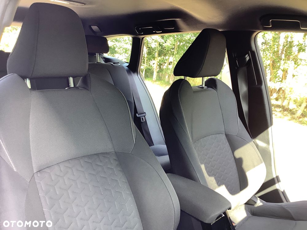 Toyota Corolla 1.8 Hybrid Comfort - 24