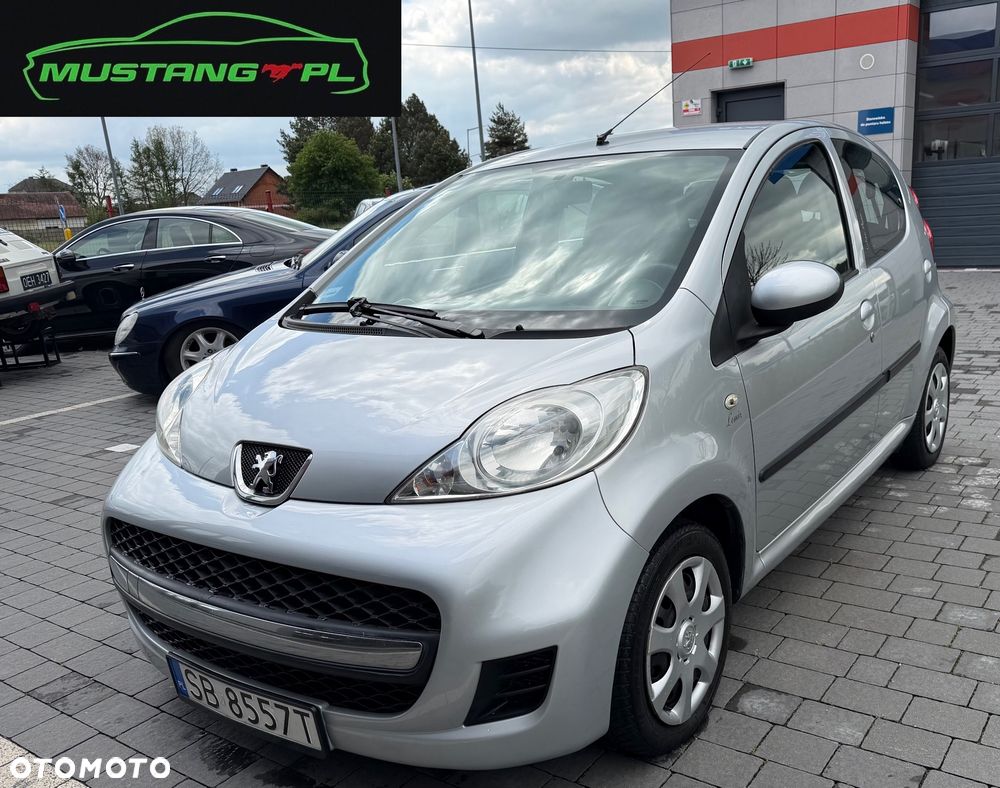 Peugeot 107 1.0 Urban Move - 2