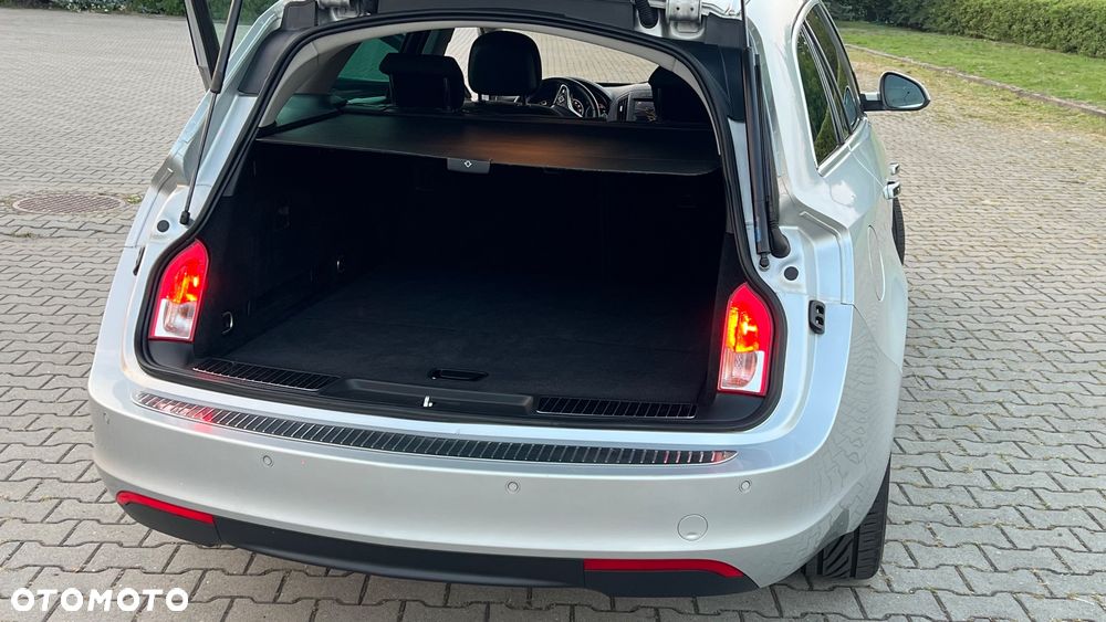 Opel Insignia 2.0 CDTI ecoFLEX Start/Stop Sport - 34