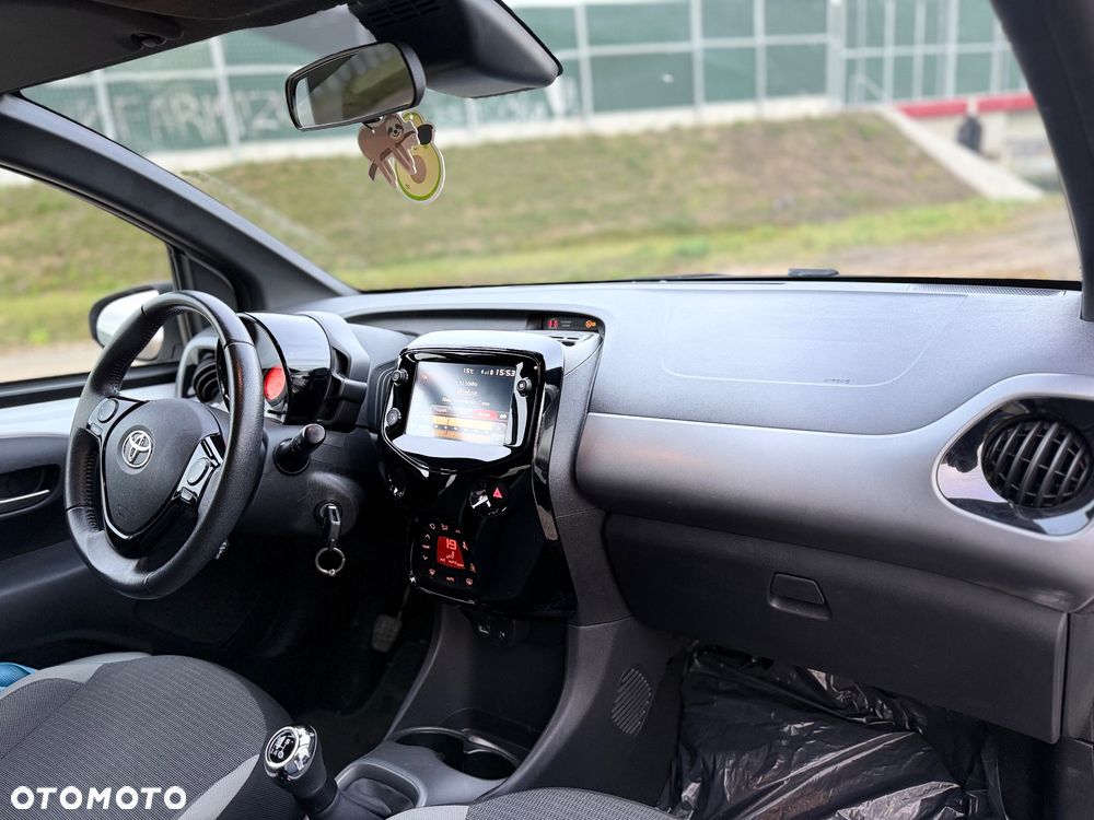 Toyota Aygo 1.0 VVT-i Color Edition - 17