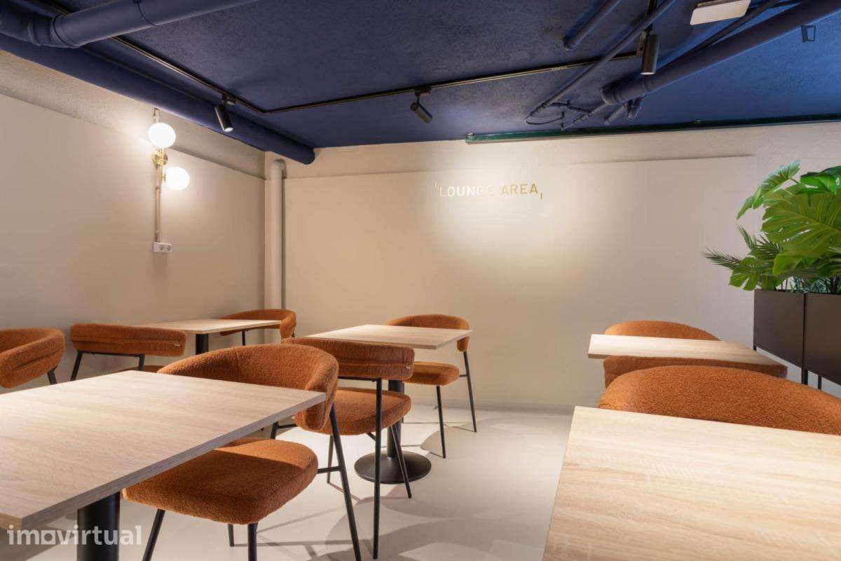 Quarto - localizado em Santos Lisbon - Grande imagem: 5/23