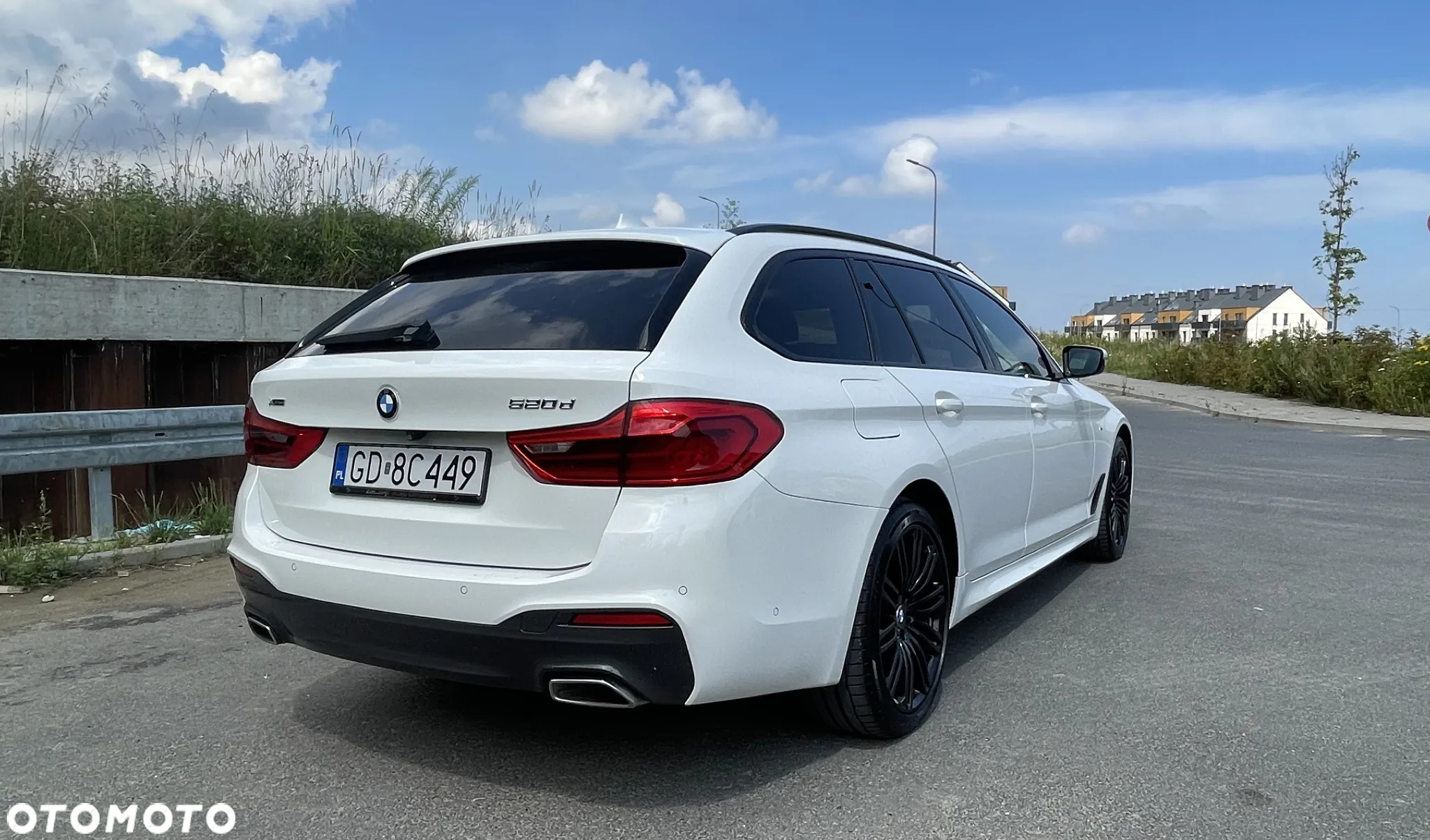 BMW Seria 5 520d M Sport - 6
