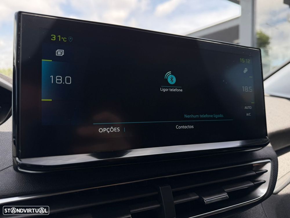 Peugeot 3008 1.6 Hybrid Allure e-EAT8 - 42