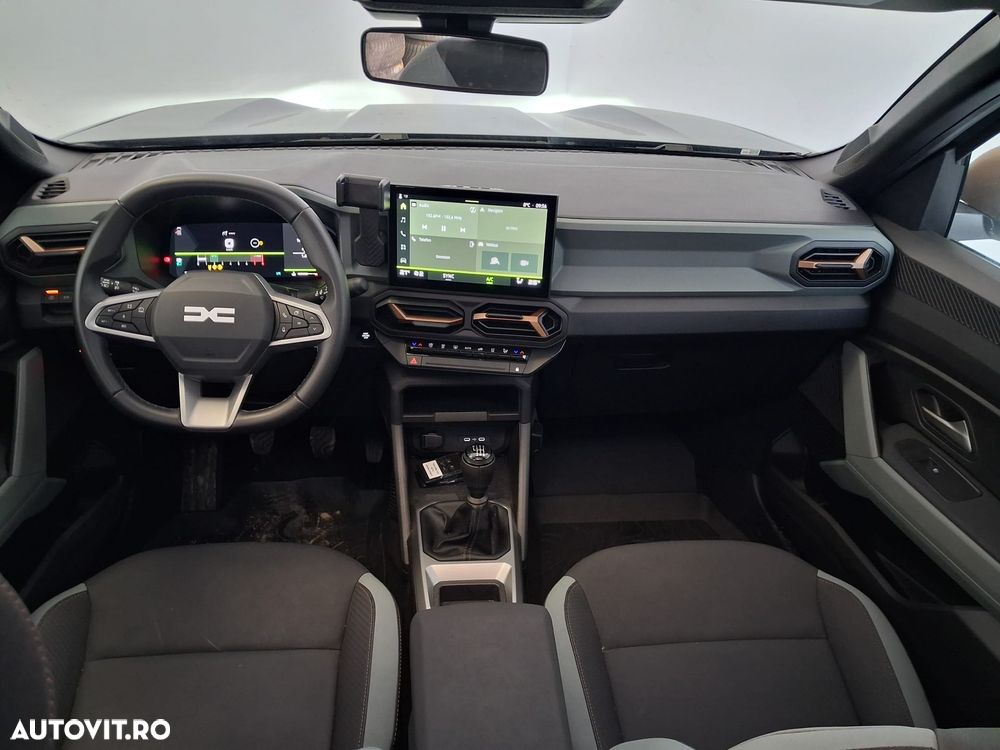 Dacia Bigster TCe 140 4X2 MHEV Extreme - 3