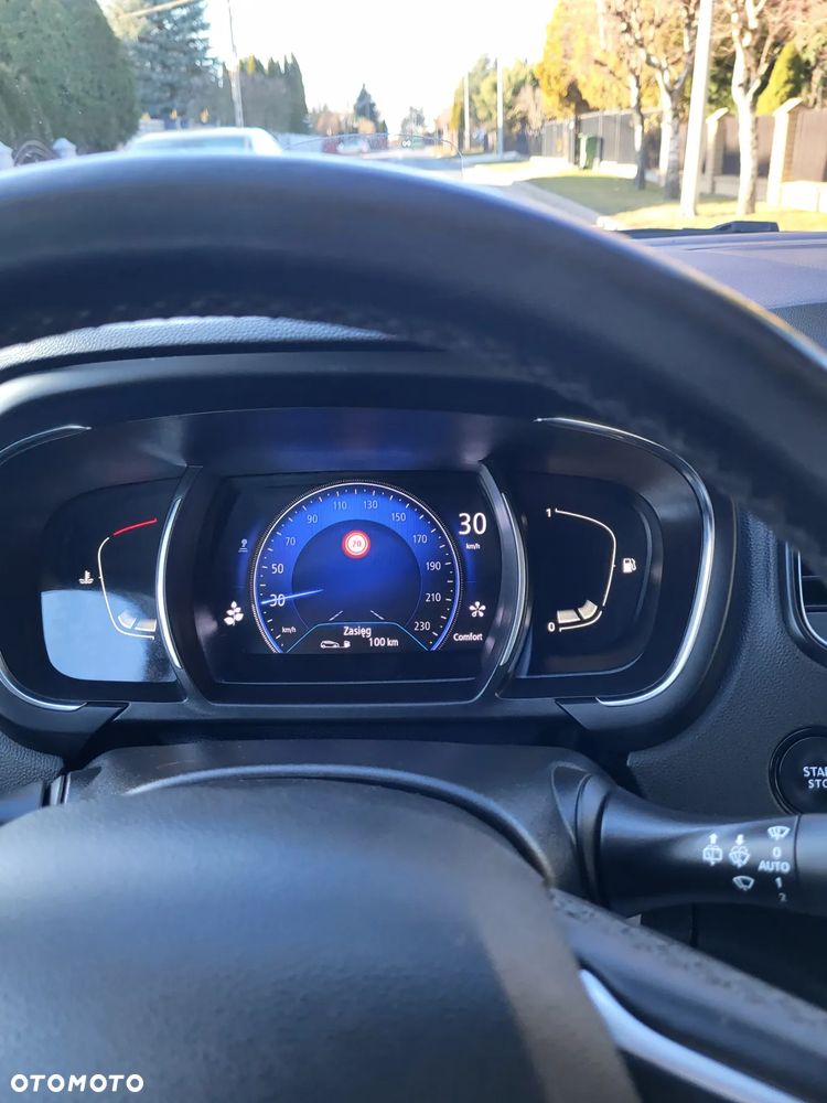 Renault Scenic BLUE dCi 120 BOSE EDITION - 23